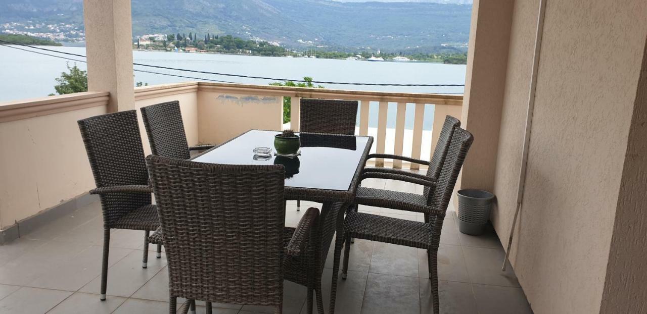 Apartments Klakor Ps Tivat Exterior foto