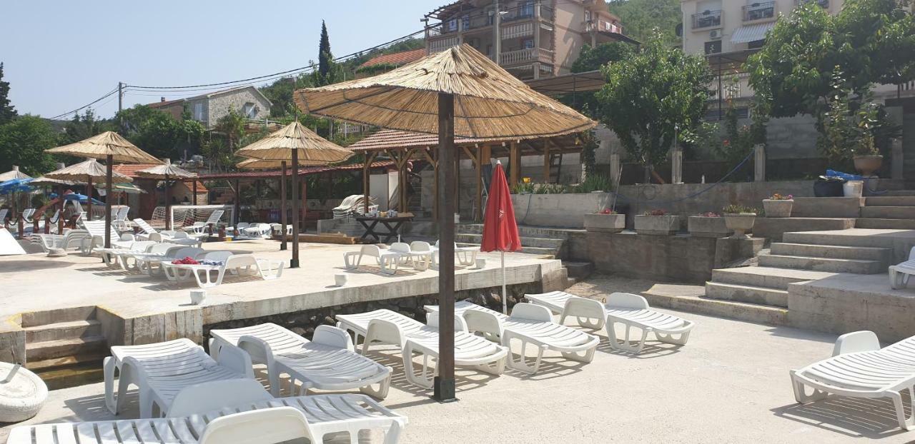 Apartments Klakor Ps Tivat Exterior foto